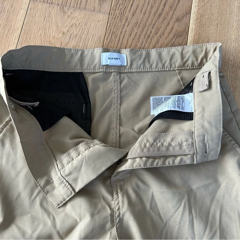 Boys Old Navy Khaki Shorts